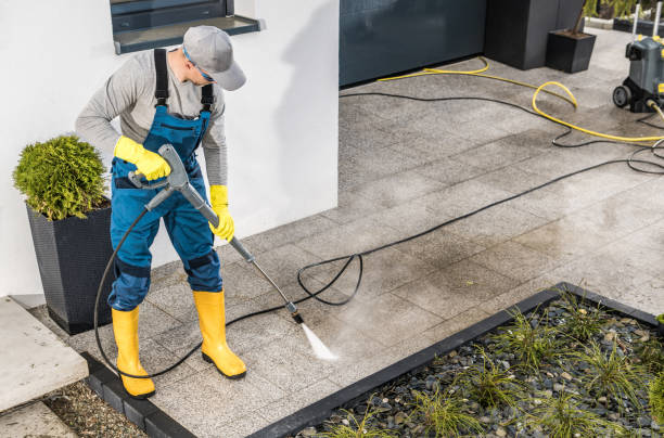 Why Choose Our Certified Pressure Washing Experts for Your Project Needs in Lakeport, TX?